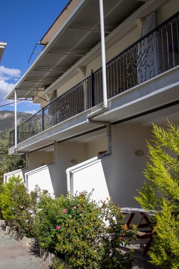 Guenes Apart Otel Pamukkale Exterior foto